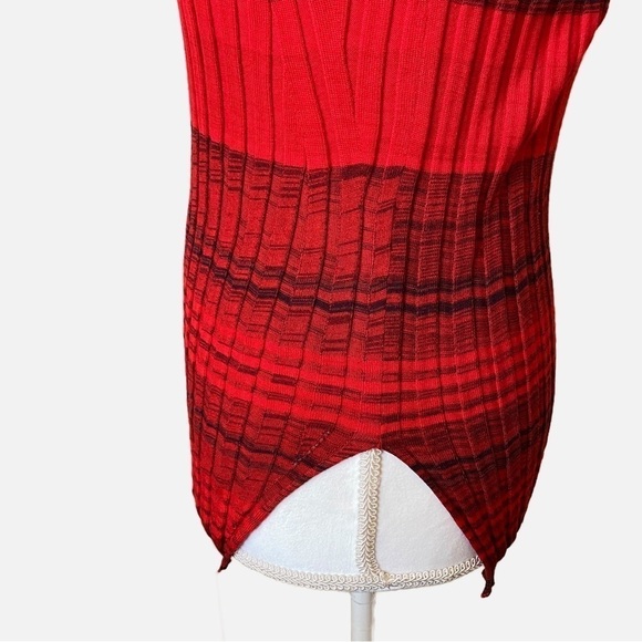 Helmut Lang Striped Ribbed Merino Wool V-Neck Knit Top - Picture 5 of 10